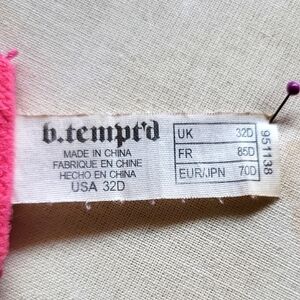 b.tempt'd By Wacoal Pink Lace Bra 32d